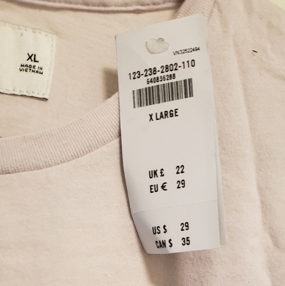 Abercrombie and Fitch t-shirt - Picture 4 of 4